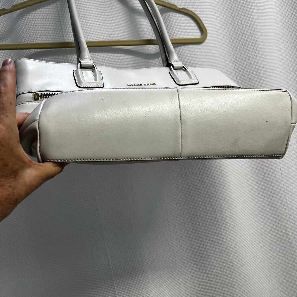 Antonio Melani Women’s White Leather Tote Shoulder Bag Classic Spring Easter - Picture 4 of 11